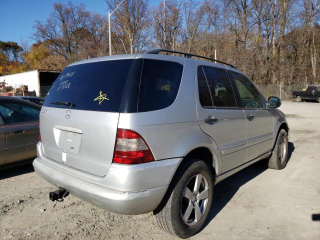 Photo 4 from auction – 2000 MERCEDES-BENZ ML 320 with VIN 4JGAB54E1YA189759