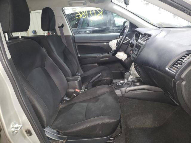 Photo 5 from auction – 2015 MITSUBISHI OUTLANDER with VIN 4A4AR3AU8FE033118