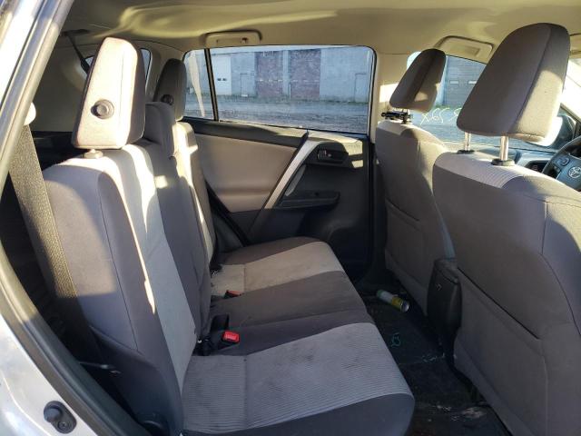 Photo 6 from auction – 2015 TOYOTA RAV4 LE with VIN 2T3BFREV6FW300128