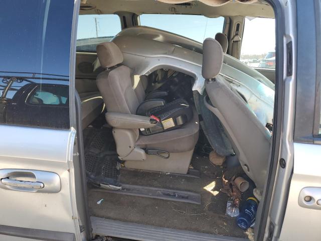 Photo 6 from auction – 2002 DODGE GRAND CARA with VIN 2B4GP44382R509734