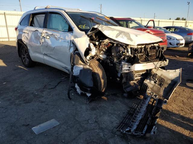 TOYOTA HIGHLANDER 2017 with VIN 5TDJGRFH2HS034824 - Photo from auction