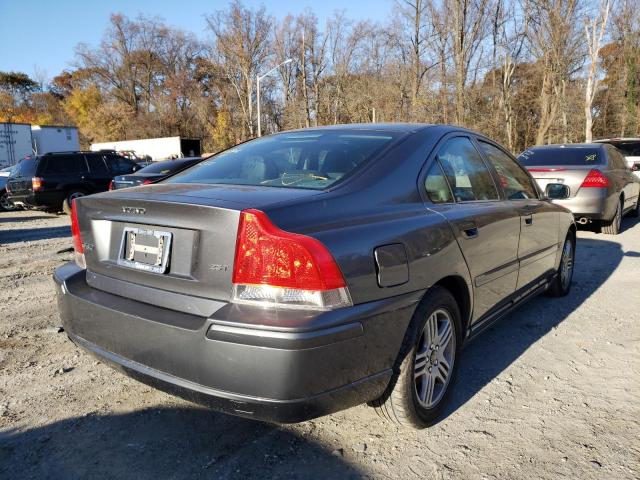 Photo 4 from auction – 2005 VOLVO S60 2.5T with VIN YV1RS592952453607