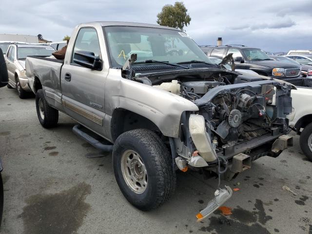 CHEVROLET SILVERADO 2001 with VIN 1GCHC24G81E262897 - Photo from auction