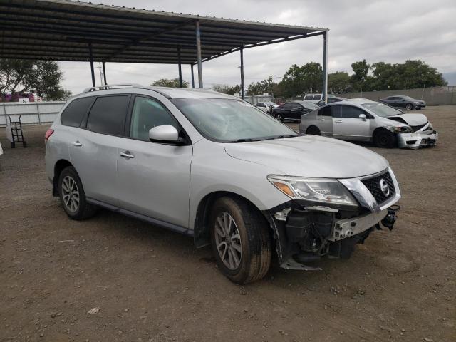 NISSAN PATHFINDER 2016 with VIN 5N1AR2MNXGC623979 - Photo from auction