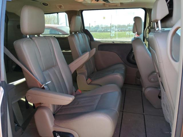 Photo 6 from auction – 2012 CHRYSLER TOWN & COU with VIN 2C4RC1CG4CR252325