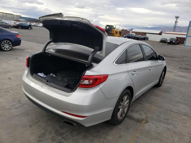 Photo 4 from auction – 2017 HYUNDAI SONATA SE with VIN 5NPE24AF9HH471315