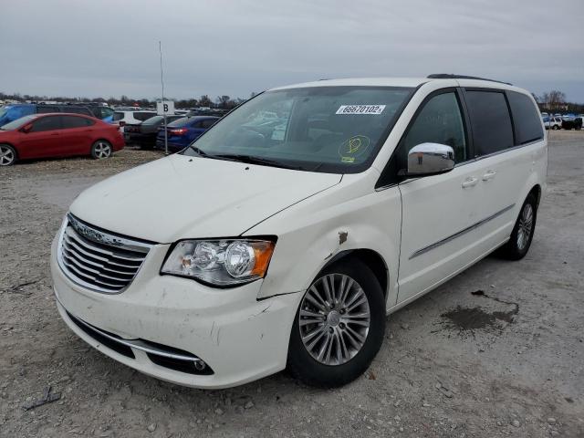 Photo 2 from auction – 2013 CHRYSLER TOWN & COU with VIN 2C4RC1CG4DR621783