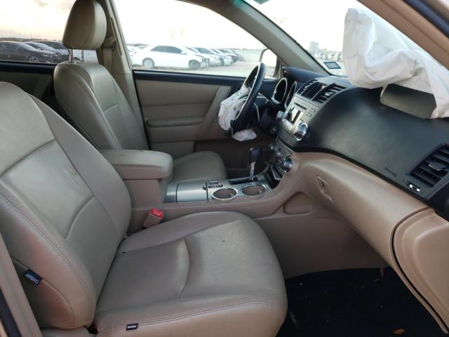 Фото 5 с аукциона – 2012 TOYOTA HIGHLANDER с VIN 5TDZK3EH7CS069299