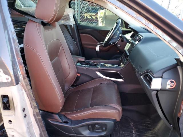 Photo 5 from auction – 2017 JAGUAR F-PACE S with VIN SADCM2BV2HA087979