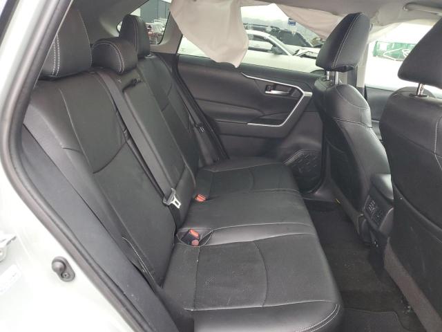 Photo 6 from auction – 2020 TOYOTA RAV4 XLE with VIN 2T3P1RFV2LC063282