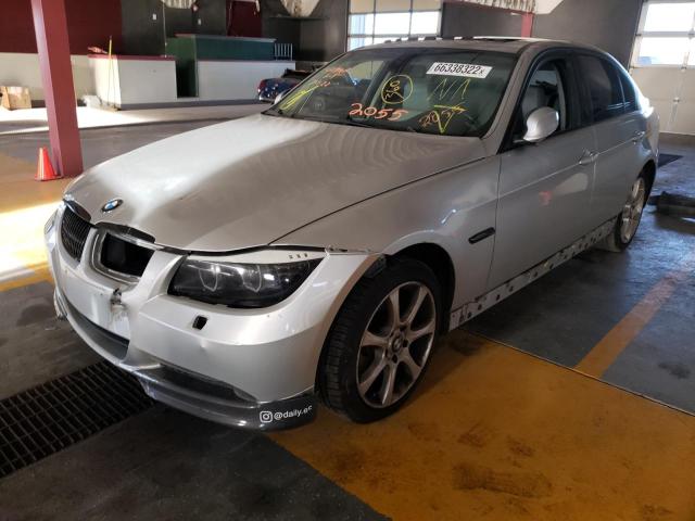 Photo 2 from auction – 2006 BMW 325 XI with VIN WBAVD13566KV12055