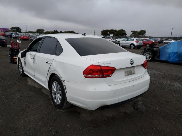 Photo 3 from auction – 2015 VOLKSWAGEN PASSAT S with VIN 1VWAT7A33FC047590