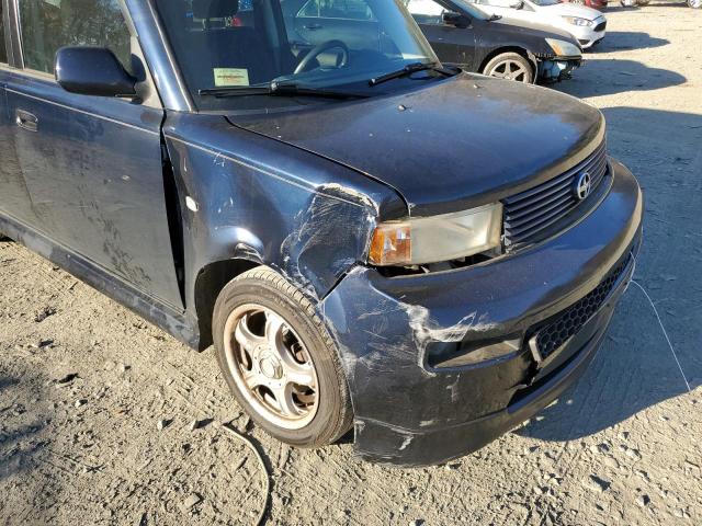 Photo 9 from auction – 2005 TOYOTA SCION XB with VIN JTLKT334550195993