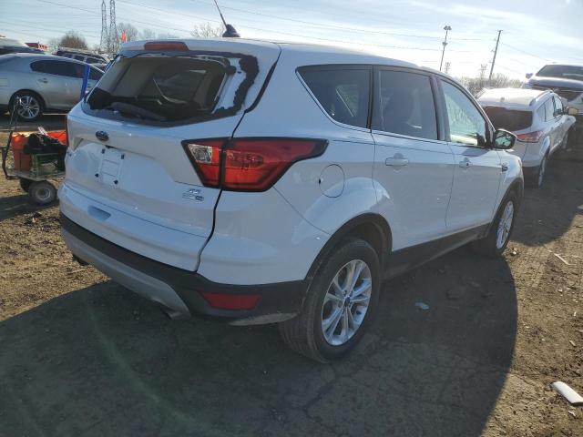 Photo 4 from auction – 2019 FORD ESCAPE SE with VIN 1FMCU9GD0KUB54858