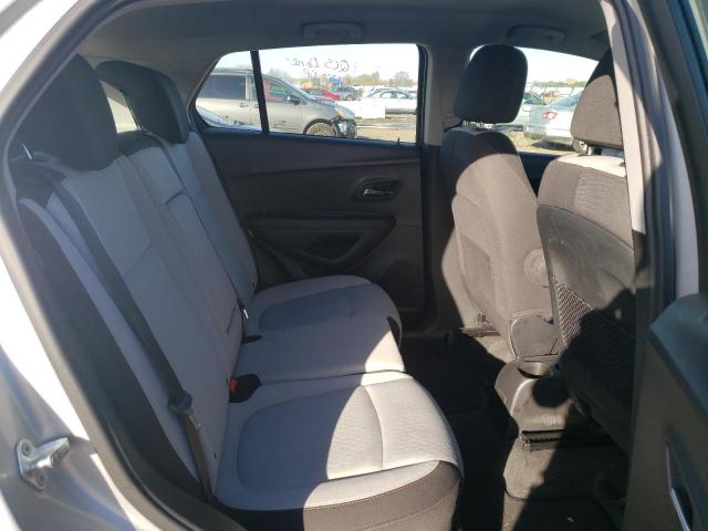 Photo 10 from auction – 2017 CHEVROLET TRAX LS with VIN 3GNCJNSB9HL287608