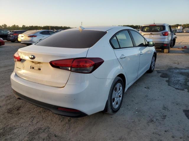 Photo 4 from auction – 2017 KIA FORTE LX with VIN 3KPFK4A78HE073854
