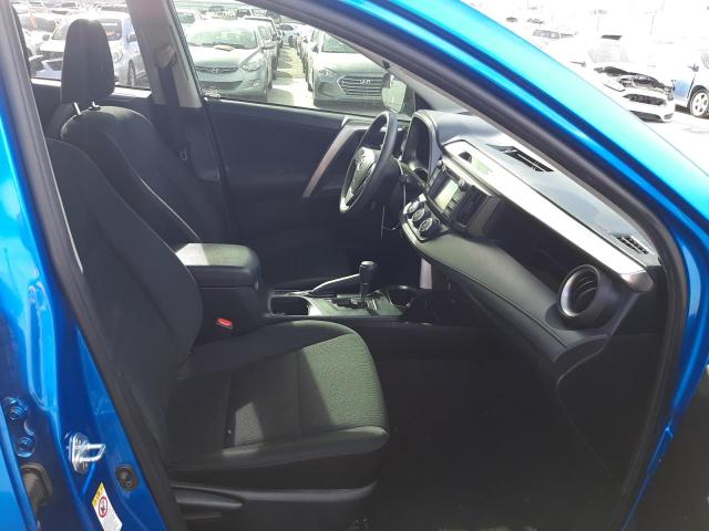 Photo 5 from auction – 2017 TOYOTA RAV4 LE with VIN JTMZFREV5HJ138458