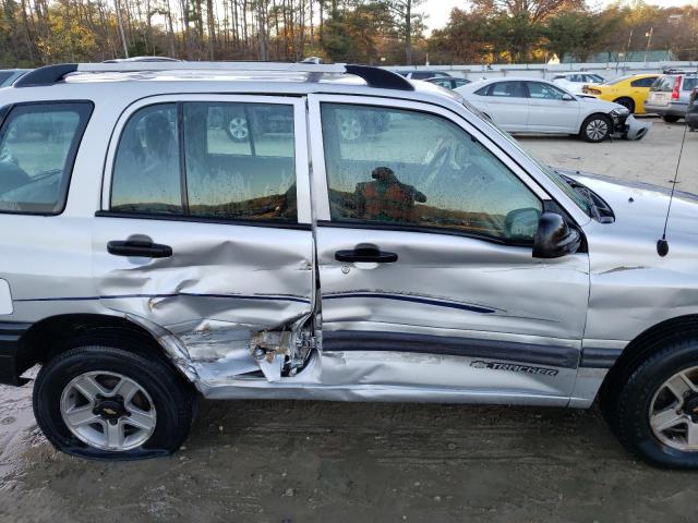 Photo 9 from auction – 2002 CHEVROLET TRACKER with VIN 2CNBJ13C826901513