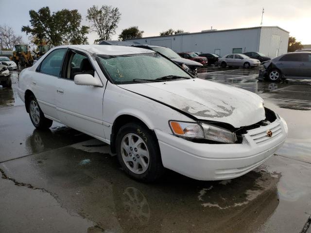 Photo 1 from auction – 1999 TOYOTA CAMRY LE with VIN JT2BF22K3X0174763