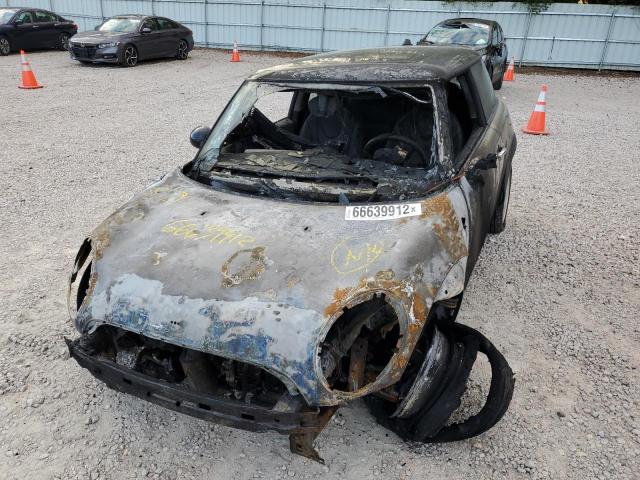 Photo 9 from auction – 2009 MINI COOPER with VIN WMWMF33549TT69106