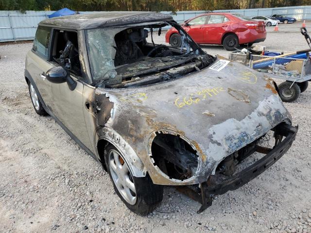 MINI COOPER 2009 with VIN WMWMF33549TT69106 - Photo from auction