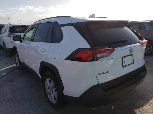 Photo 3 from auction – 2021 TOYOTA RAV4 XLE with VIN 2T3W1RFV8MC097630