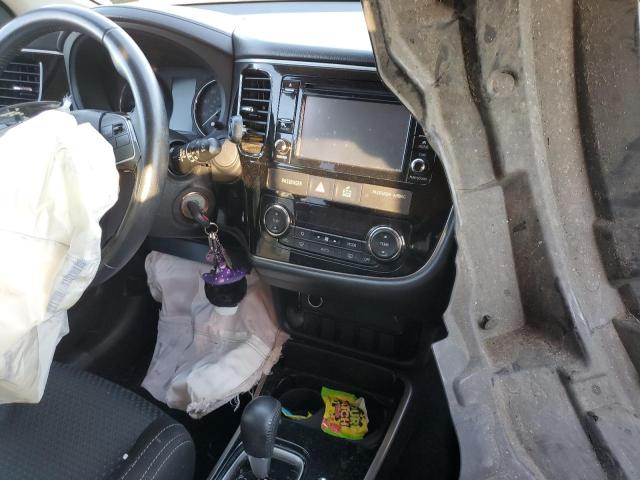 Photo 9 from auction – 2017 MITSUBISHI OUTLANDER with VIN JA4AD2A30HZ046510