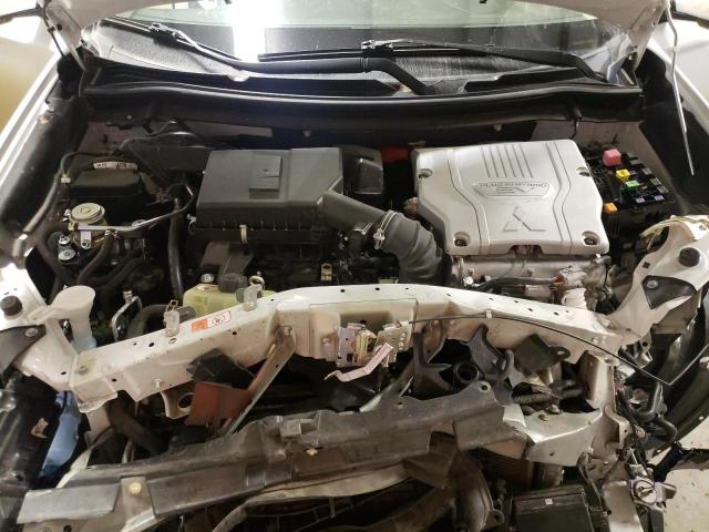 Photo 7 from auction – 2018 MITSUBISHI OUTLANDER with VIN JA4J24A50JZ059220