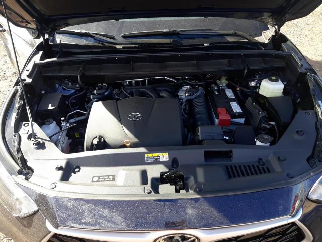 Photo 7 from auction – 2022 TOYOTA HIGHLANDER with VIN 5TDZZRAH9NS557256