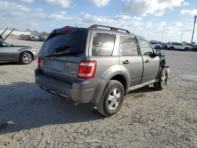 Photo 4 from auction – 2009 FORD ESCAPE XLT with VIN 1FMCU937X9KB63525