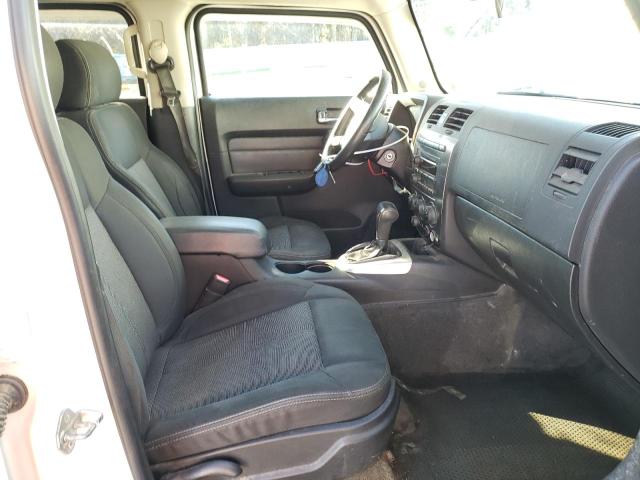 Photo 5 from auction – 2007 HUMMER H3 with VIN 5GTDN13EX78137130