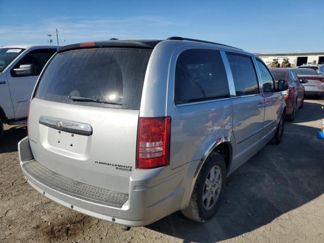 Photo 4 from auction – 2010 CHRYSLER TOWN AND C with VIN 2A4RR5D11AR282812