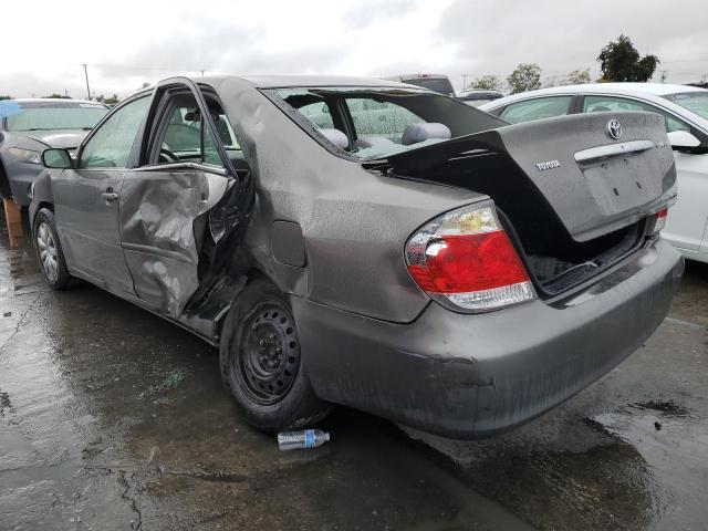 Photo 3 from auction – 2005 TOYOTA CAMRY LE with VIN 4T1BE32K55U576642