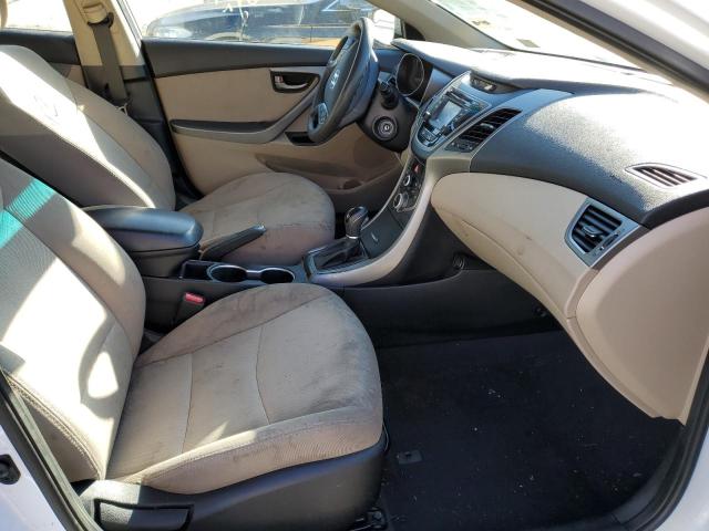 Photo 5 from auction – 2016 HYUNDAI ELANTRA SE with VIN 5NPDH4AE9GH706151