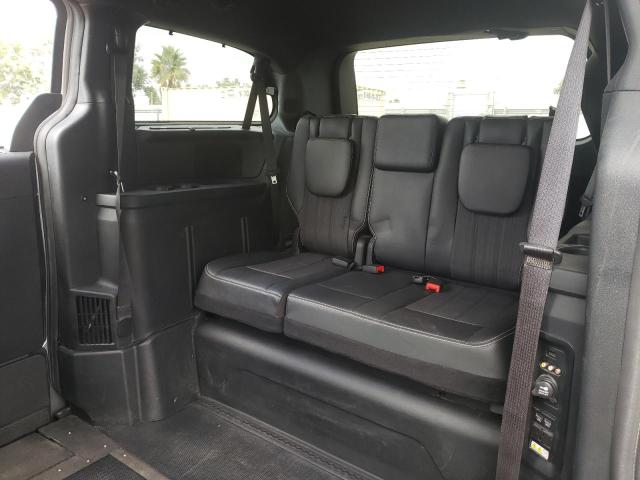 Photo 6 from auction – 2015 CHRYSLER TOWN & COU with VIN 2C4RC1HG6FR534723