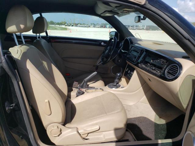 Photo 5 from auction – 2013 VOLKSWAGEN BEETLE with VIN 3VW5P7AT1DM811843