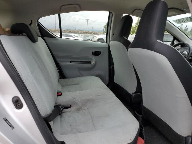 Photo 6 from auction – 2014 TOYOTA PRIUS C with VIN JTDKDTB32E1572596