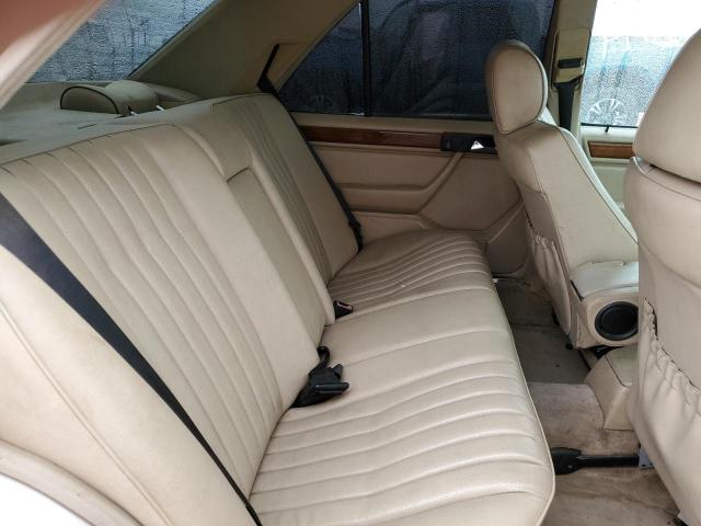 Photo 6 from auction – 1995 MERCEDES-BENZ E 300D with VIN WDBEB31E7SC122804