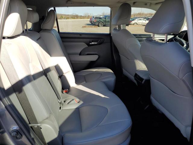 Photo 6 from auction – 2020 TOYOTA HIGHLANDER with VIN 5TDGBRCH6LS500714