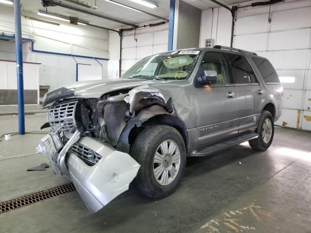 Photo 2 from auction – 2008 LINCOLN NAVIGATOR with VIN 5LMFU28508LJ20619