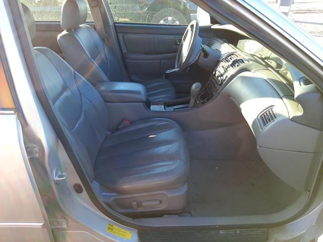 Photo 5 from auction – 2001 TOYOTA AVALON XL with VIN 4T1BF28B01U137731
