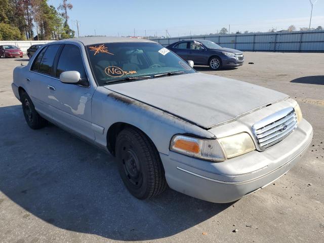 FORD CROWN VICT 2003 with VIN 2FAFP71WX3X109448 - Photo from auction