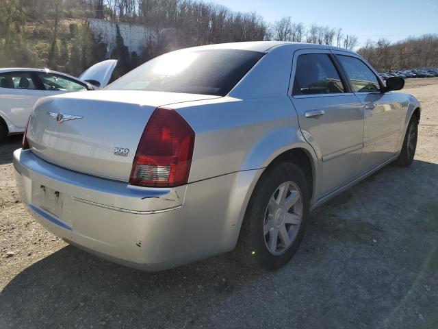Photo 4 from auction – 2005 CHRYSLER 300 TOURIN with VIN 2C3AA53G35H687909