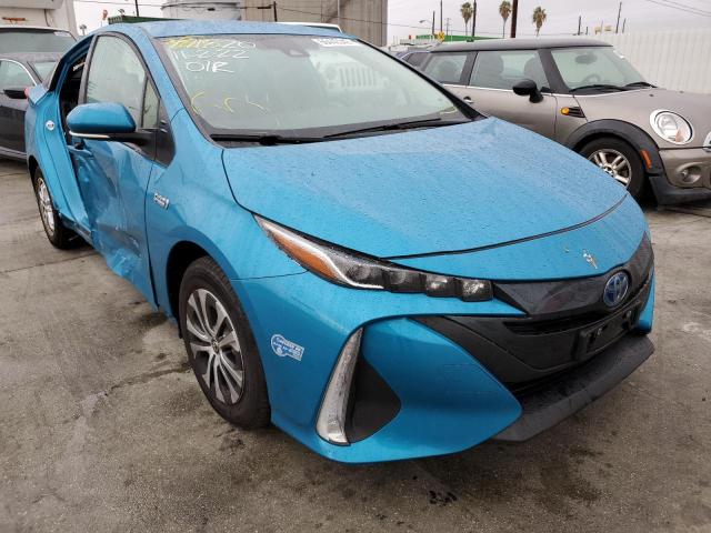 TOYOTA PRIUS PRIM 2021 with VIN JTDKAMFP2M3172441 - Photo from auction