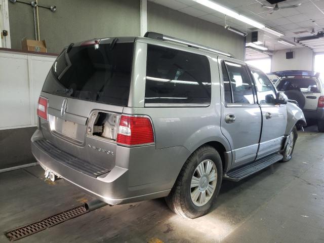Photo 4 from auction – 2008 LINCOLN NAVIGATOR with VIN 5LMFU28508LJ20619
