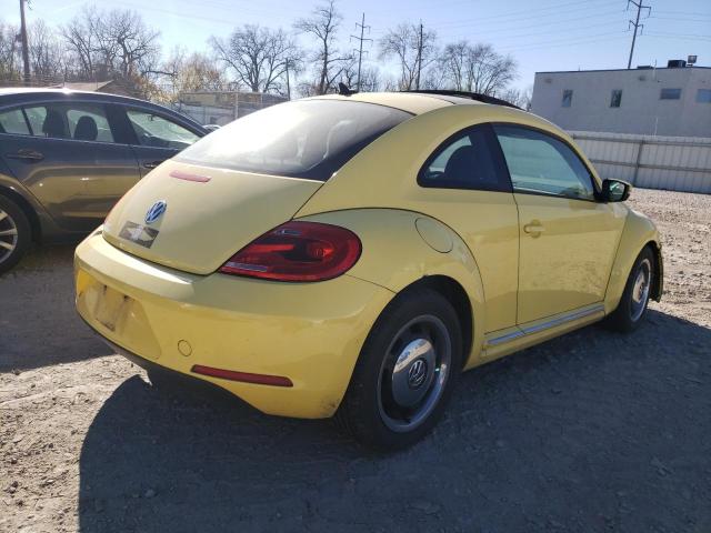 Photo 4 from auction – 2013 VOLKSWAGEN BEETLE with VIN 3VWJP7AT2DM622939