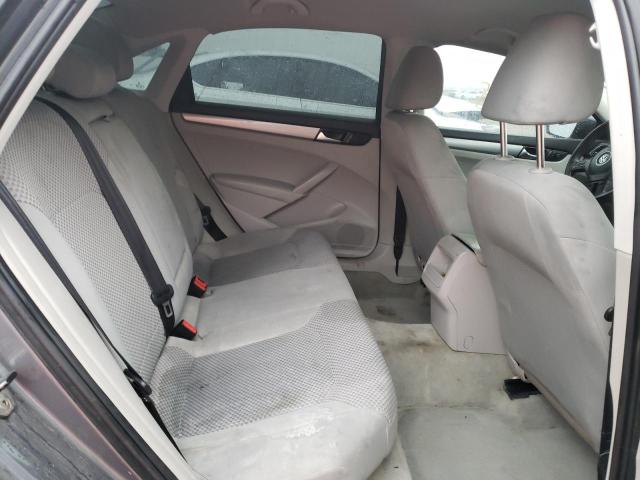 Photo 10 from auction – 2014 VOLKSWAGEN PASSAT S with VIN 1VWAT7A34EC034006
