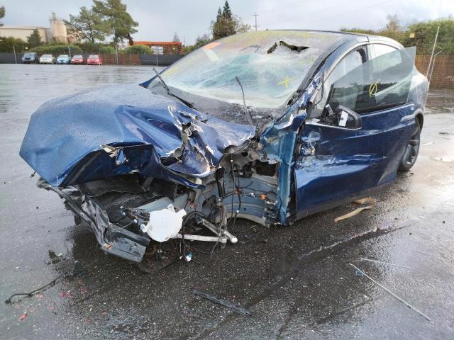 Photo 2 from auction – 2017 TESLA MODEL X with VIN 5YJXCDE23HF060701
