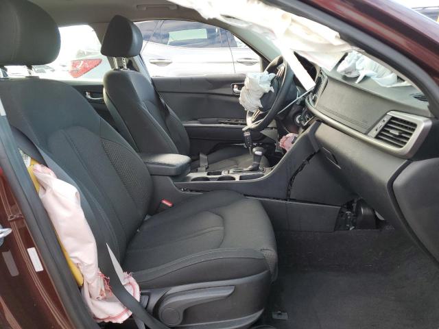 Photo 5 from auction – 2017 KIA OPTIMA LX with VIN 5XXGT4L36HG166102