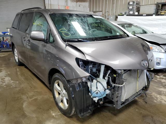 TOYOTA SIENNA LE 2011 con VIN 5TDKK3DC4BS048366 - Foto de la subasta